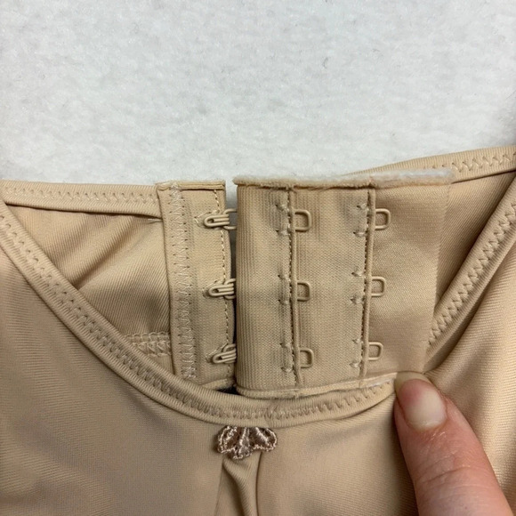 Bali Passion For Comfort Full-Figure Minimizer Underwire Bra 3385 40 DD Nude - Picture 4 of 5